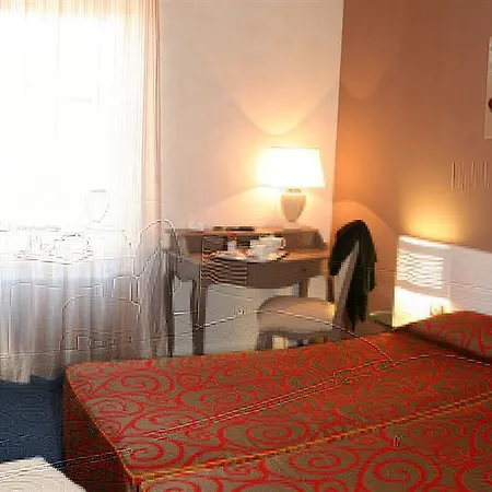 Hotel Arverna - Clt'hotel 3*